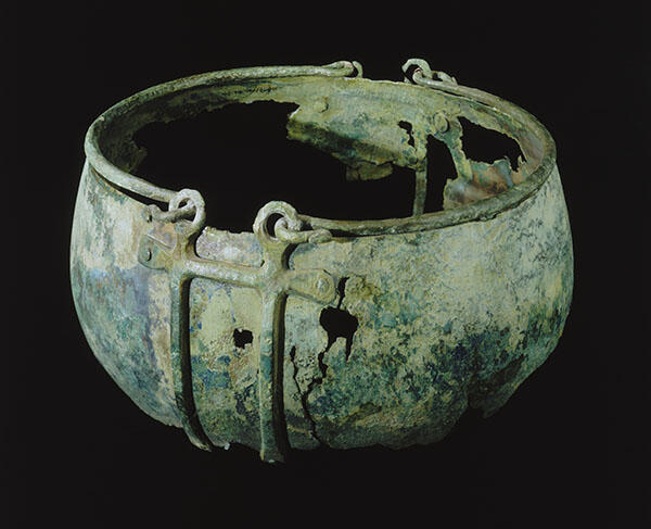 Cauldron of sheet bronze excavated from Stična, Slovenia, 40-77-40/13684
