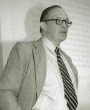 George Armitage Miller speaking at the first APS convention in 1989 (Image Source: Association for Psychological Science Annual Meeting, 1989)